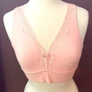 SOMA EMBRACEABLE WIRELESS UNLINED BRALETTE